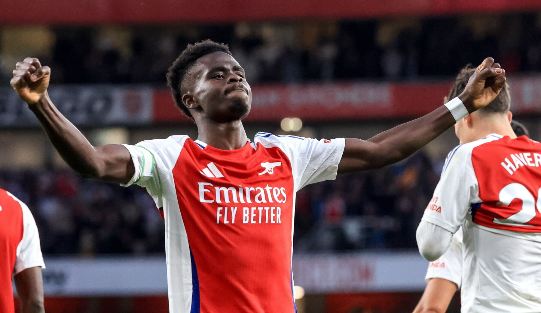 Bukayo Saka Skriver Historie For Arsenal