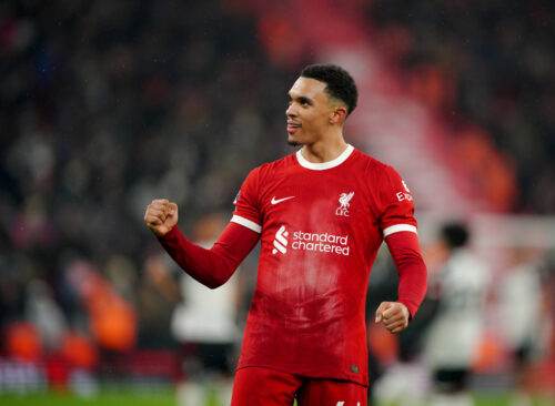 Trent Alexander-Arnold skal nu til samtale.