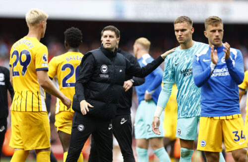 Fabian Hürzeler er månedens manager i Premier League.