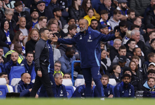 Premier League-manager får karantæne.