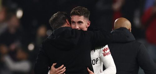 Marco Silva og Harry Wilson efter sejren over Brentford.