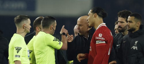 Arne Slot dummede sig gevaldigt efter det hæsblæsende Merseyside-derby på Goodison Park onsdag aften. Det får nu konsekvenser.