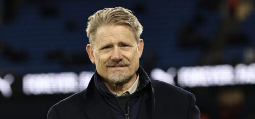 Liverpool vinder kampe nemt, siger Peter Schmeichel, der har store roser til Arne Slots formstærke mandskab.