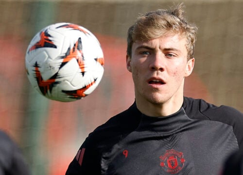 Rasmus Højlund er en af de 12 spillere, der til sommer kan forlade Manchester United.