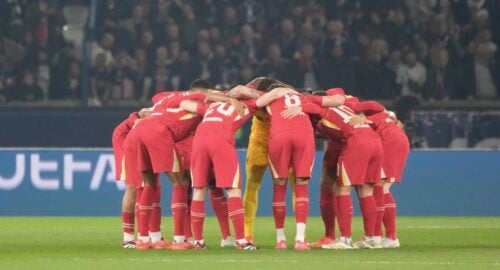 Særligt én Liverpool-spiller får særdeles hård kritik efter holdets sejr over Paris Saint-Germain i Champions League.