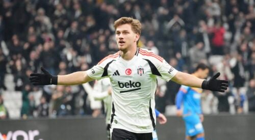 Fem Premier League-klubber kæmper angiveligt om et tyrkisk stortalent, der gør det fremragende for Besiktas.